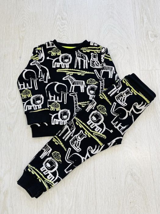 Костюм дитячий для хлопчика на тонкому флісі