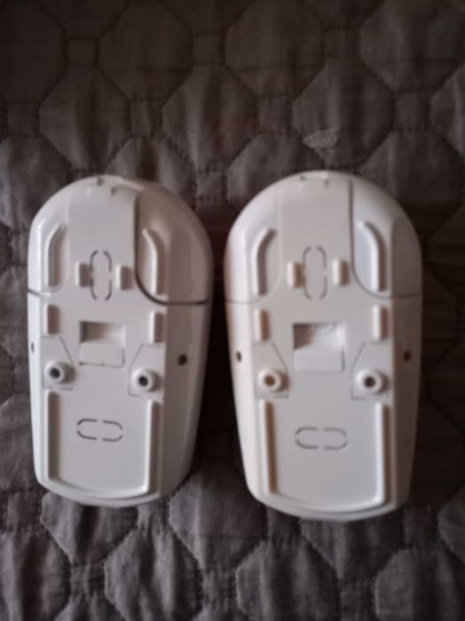 Dois sensores de alarme