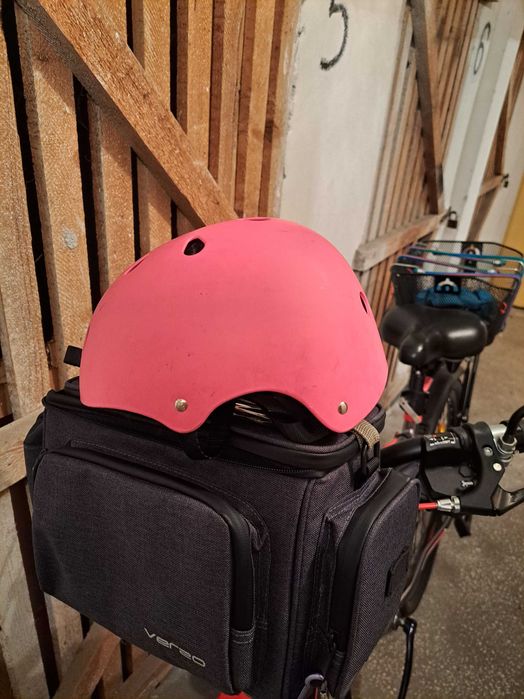 Kask rowerowy. Decathlon.  Dziecięcy.