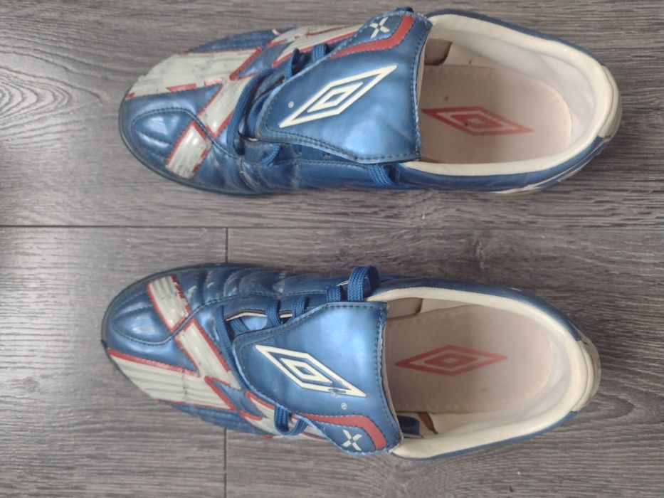 Halówki Umbro (Rozmiar 43)