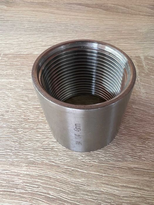 Муфта (1 1/4") нержавеющая сталь AISI 304 DN 32