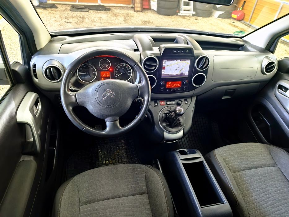 Berlingo Multispace 1.6 HDi*Mega stan 100%Oryginał,Kamera,Hak,Navi,Alu