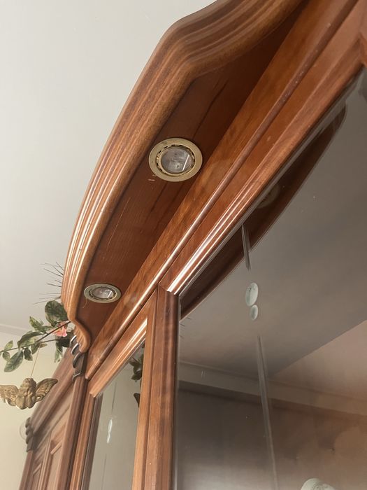Móvel de sala em madeira maciça 3m + TV – grande e robusto
