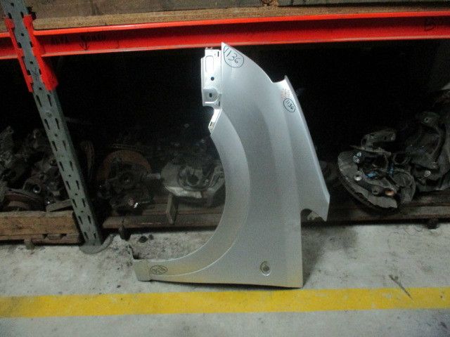 Guarda-lamas esquerdo OPEL Meriva A