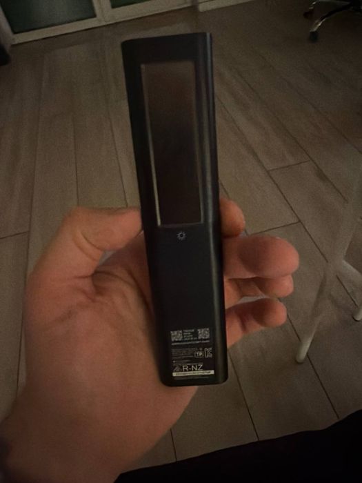 Продам телевізор Samsung QE75Q80AAU