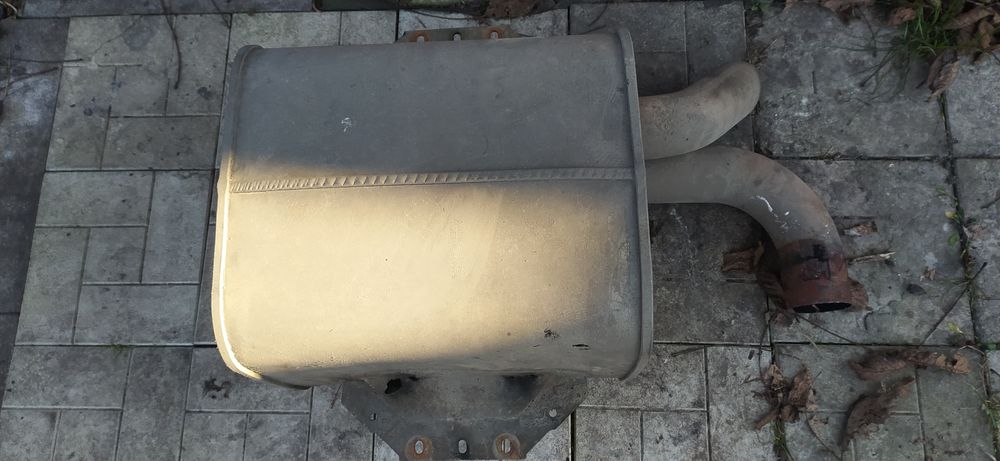 Глушитель Мерседес Атего