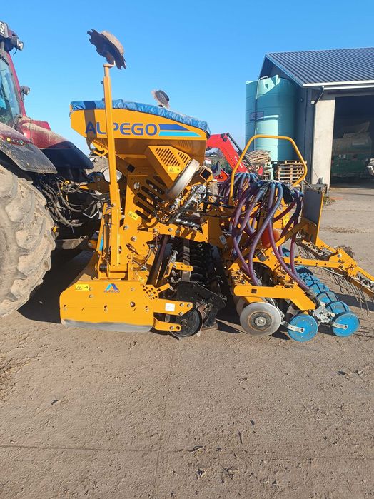 Siewnik zbożowy alpego amazone