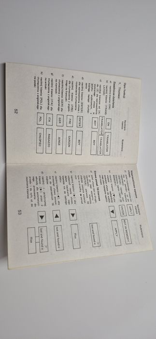 Translator kieszonkowy z lat 90tych elektroniczny