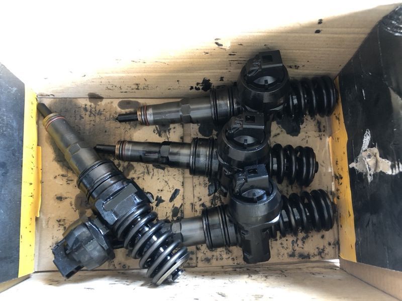 Насос Форсунка VW Passat B5 B6 Caddy Golf 4 5 Transpoter t5 Audi A6