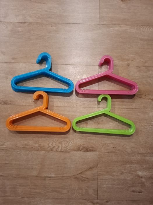 Ikea Bagis wieszak 35 sztuk kolorowe dziecięce