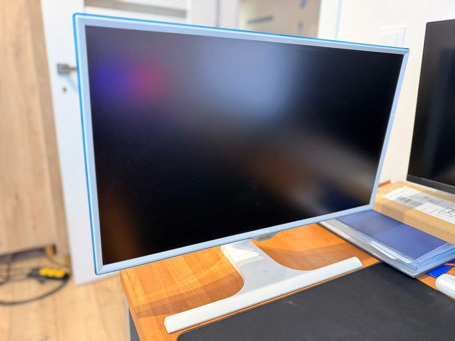 Monitor Samsung S27E370D 27" FHD Biały z ładowarką