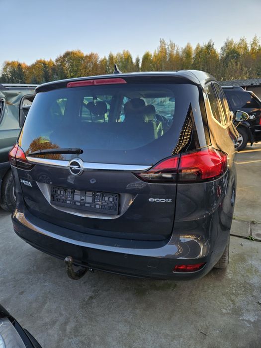 Opel Zafira C klapa bagażnika z190