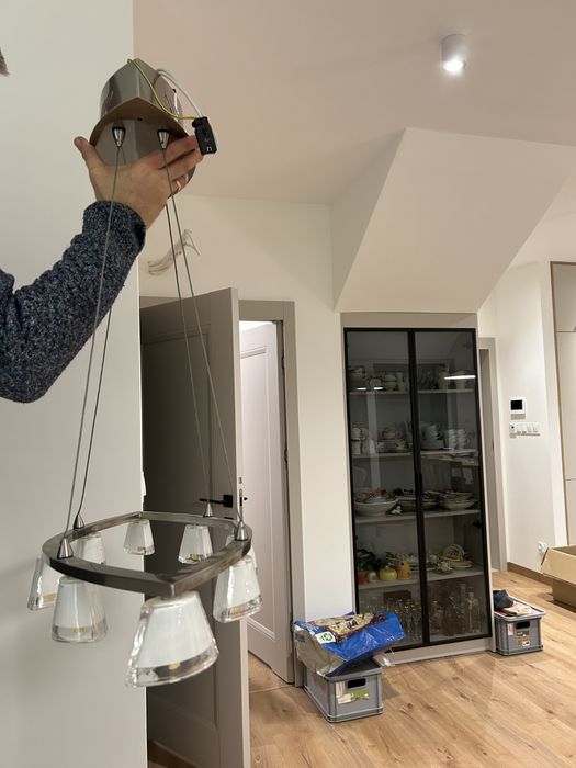 Żyrandol (oświetlenie górne)