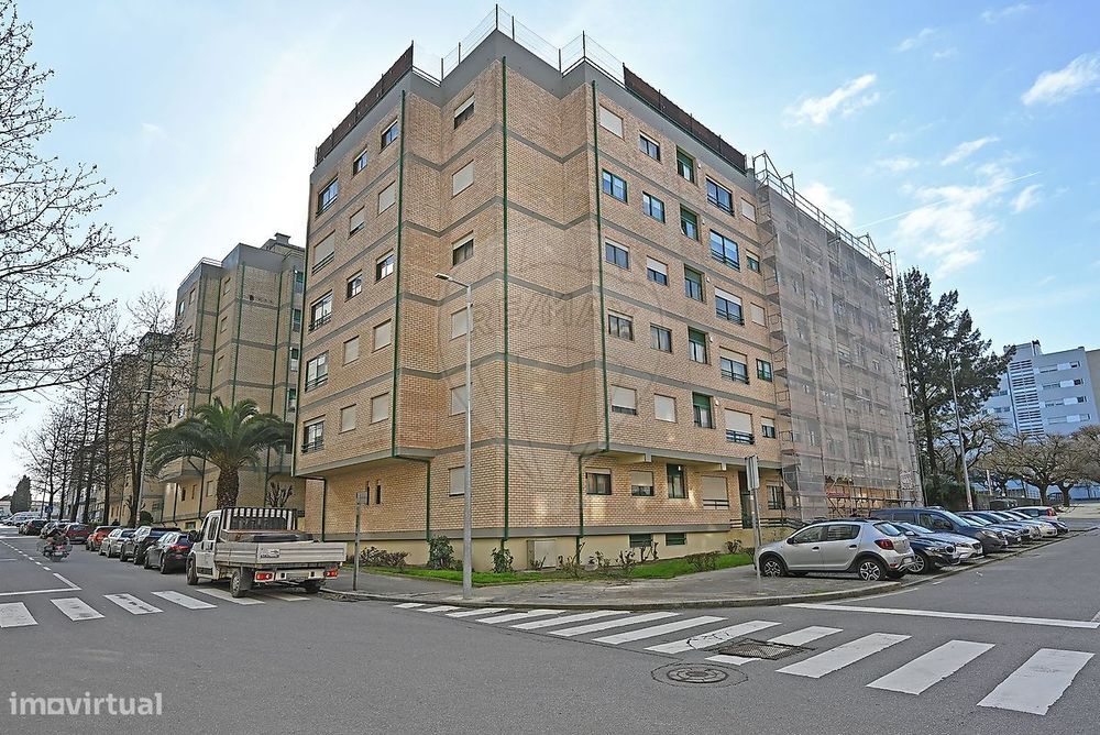 Apartamento T3 para venda — Águas Santas, Porto