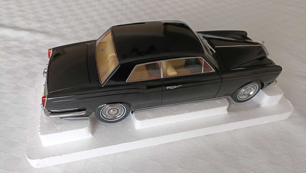 Rolls Royce Silver Shadow + 1/18 + Preto + PARAGON