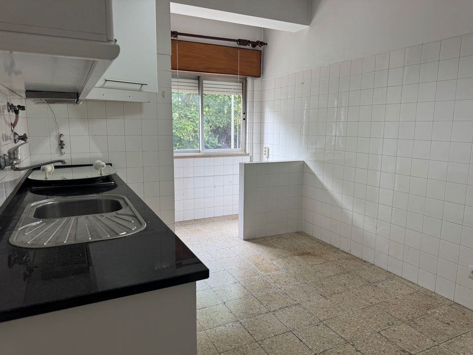 Arrenda-se T3 no centro da cidade de Barcelos!