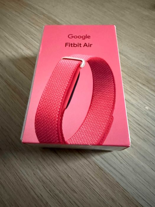 Nowy Google Fitbit Air