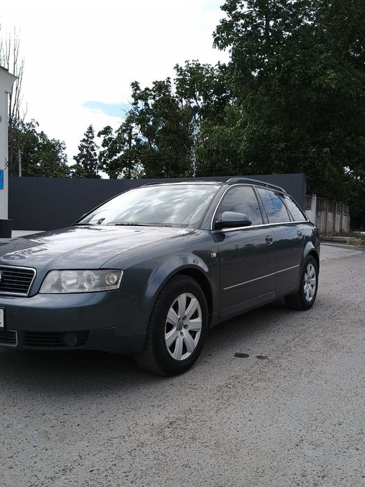 Audi А4 Б6 2002 Audi A4 B6 2002