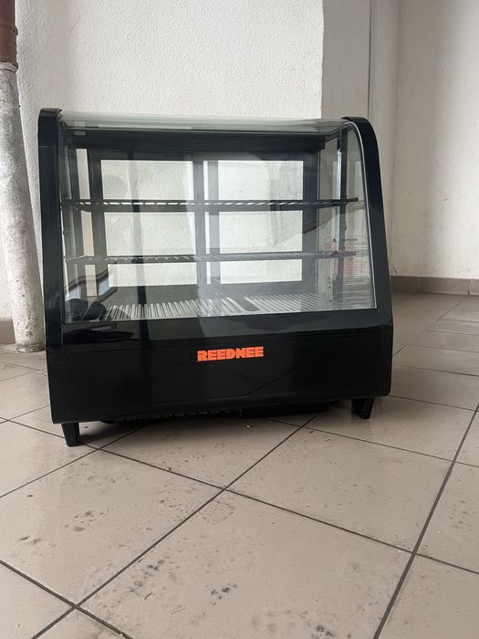 Холодильна Вітрина Reednee RTW-100L  Настільна Кондитерська Німеччина