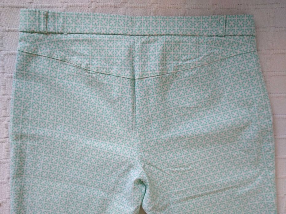 Calças Verdes e Brancas Atmosphere 38