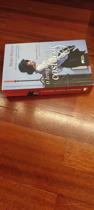 O tempo entre costuras