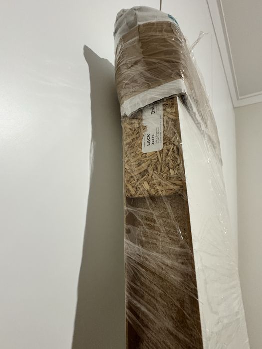 Prateleira IKEA LACK