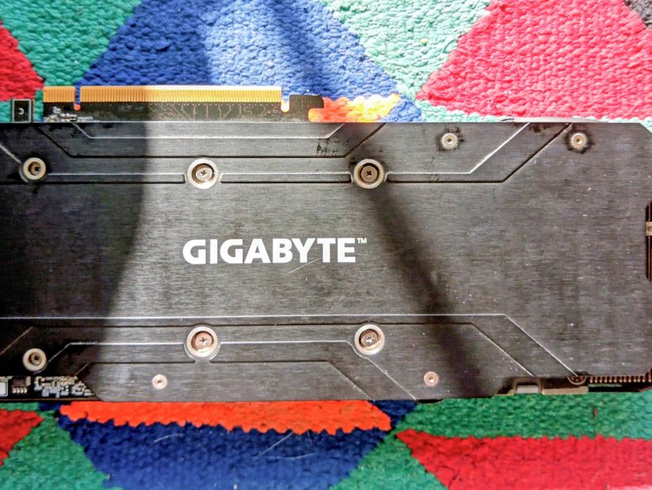Gigabyte GeForce GTX 1060 6 GB — bdb stan, RGB