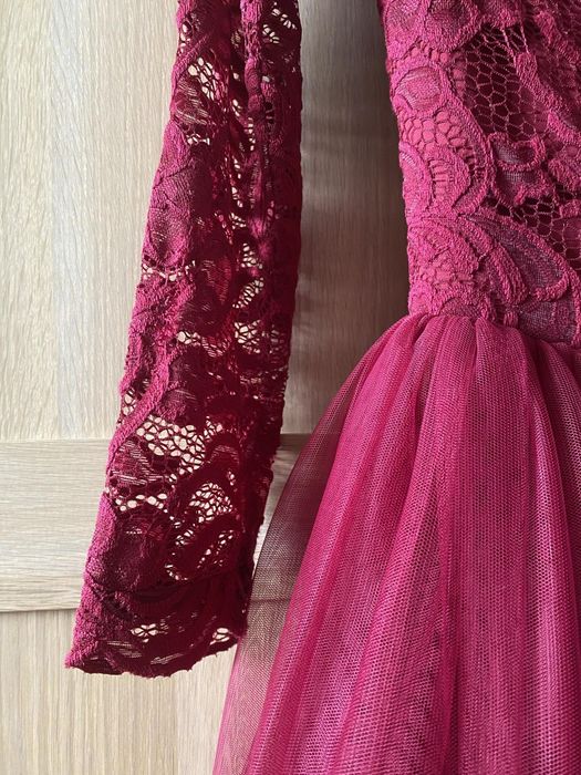 Sukienka bordowa r. 38