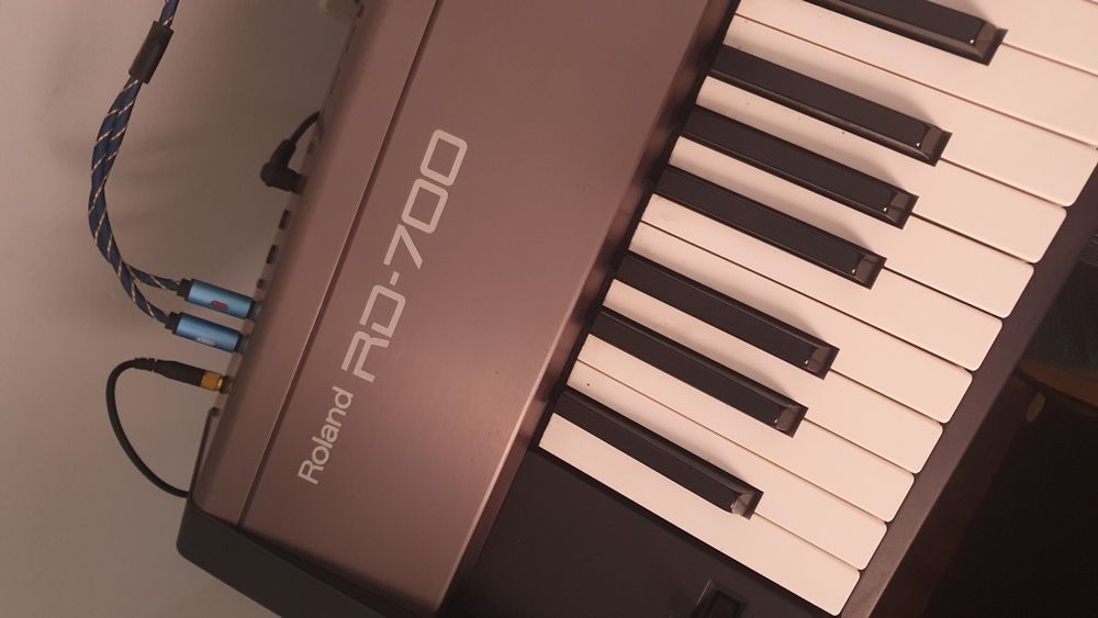 Piano digital Roland RD700