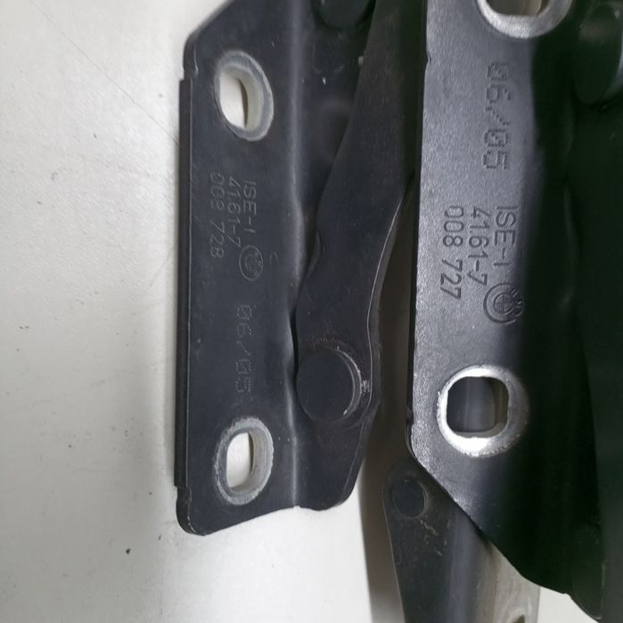 Dobradiças do capô - BMW 5 Touring (E61) | 04 - 10