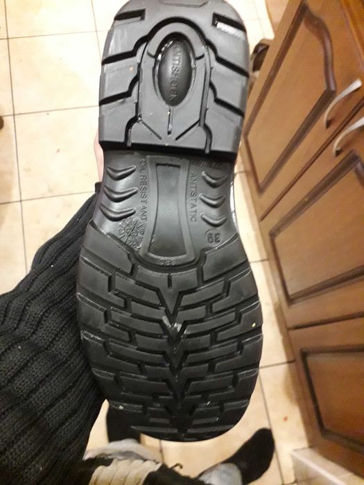 Спец обувь 39 размер