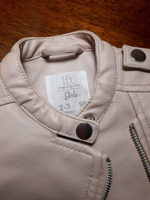 Куртка , жакет 2-3 р.Для дівчинки.