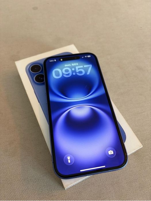 iPhone 16 semi novo