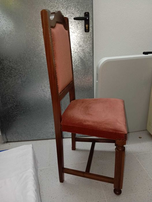 Cadira de veludo, como nova