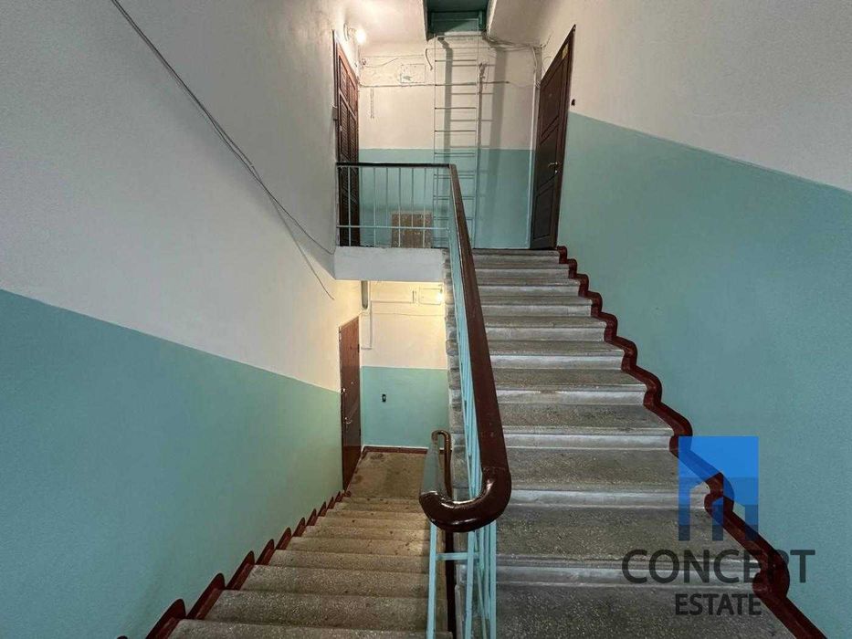 Продам уютную 3к сталинку на ул. Гончара 8.