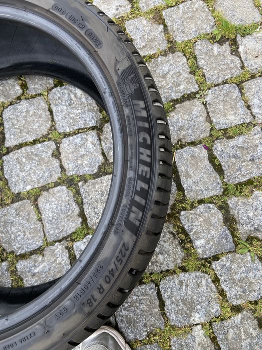 1 Pneu michelin primacy 4+ 225/40 r18. 92Y