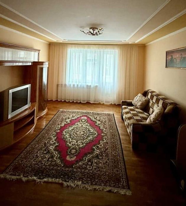 Оренда 2к квартири на масиві Дружба біля педунівурситету з і/о, рем.