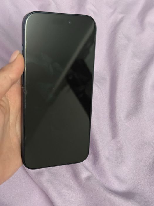 iPhone 15 pro 256 gb