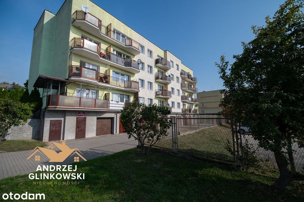 Mieszkanie Z Garażem W Bryle Budynku