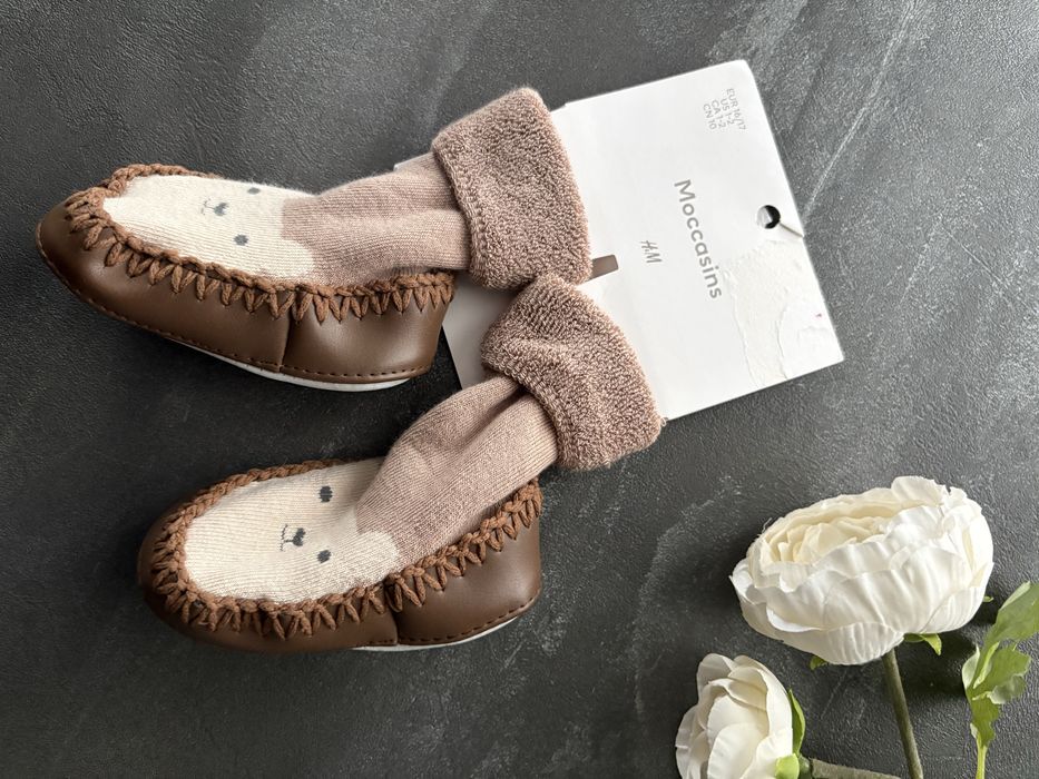 Kapcie niemowlęce skarpety H&M 16/17