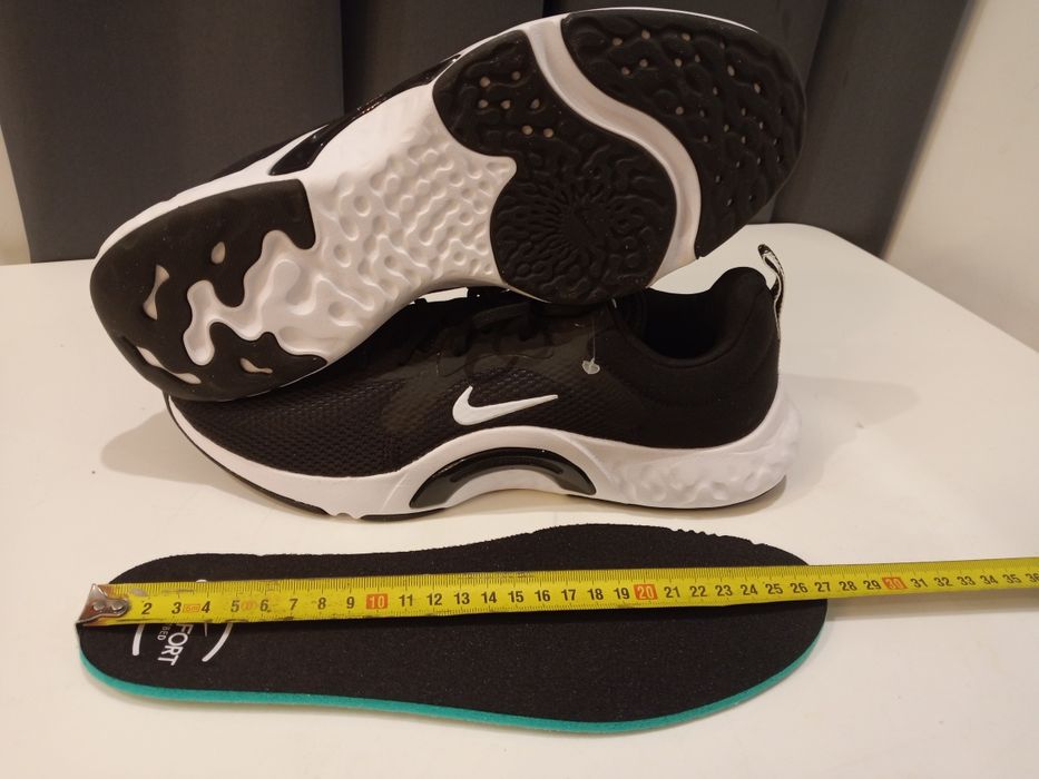 Buty Nike Renew on-season rozmiar 41