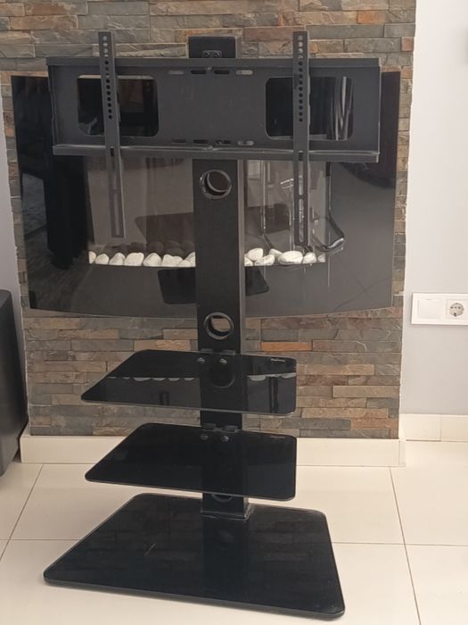Móvel de TV com suporte