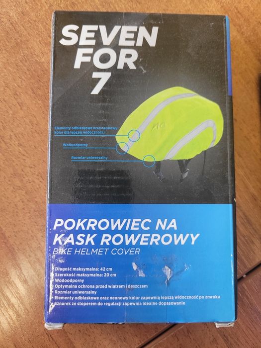 Pokrowiec na kask rowerowy