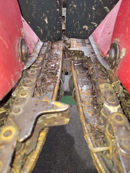 Продам жатку кукурудзяну Герінгоф