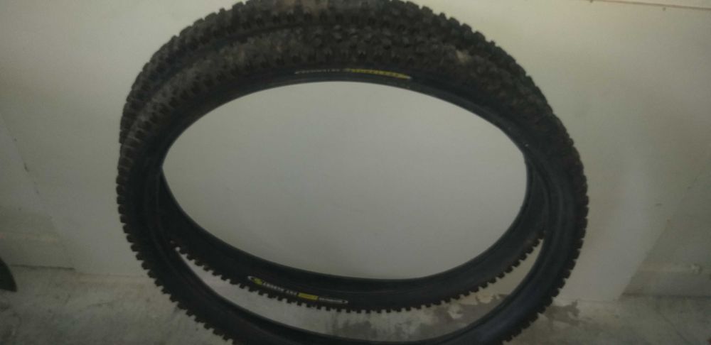 Opony Schwalbe 26x2.35