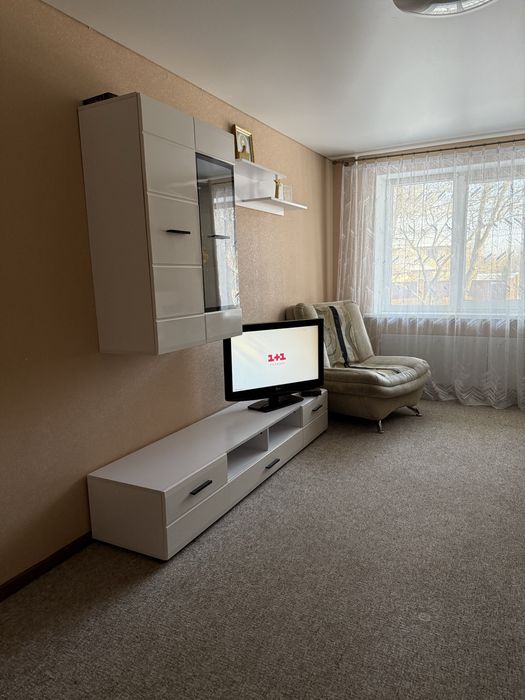 2х кім Вільно Критий ринок Квартира подобово  потижнево 2 кімнатна