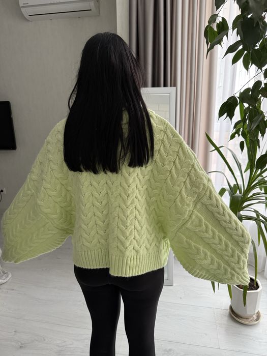 Новый свитер Манго