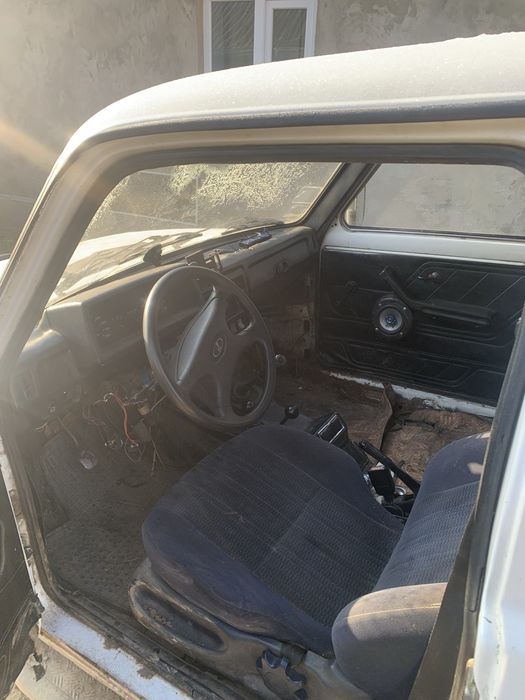 Продам ниву не на полном ходу надо заменить сцепления