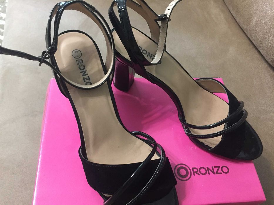 Босоніжки жіночі ТМ Ronzo, розмір 36,5