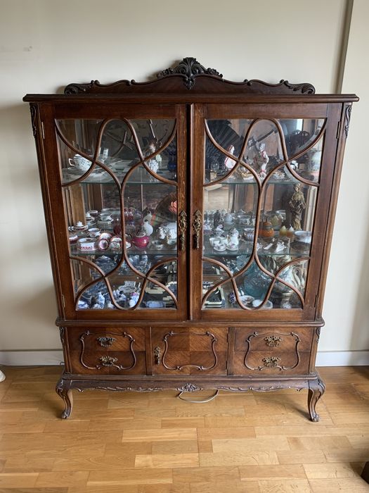 Vitrine antiga, medidas 160x123x40